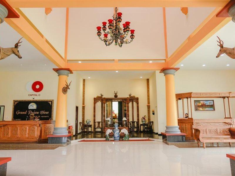 Capital O 892 Grand Pujon View Hotel And Resort Batu  Exteriör bild