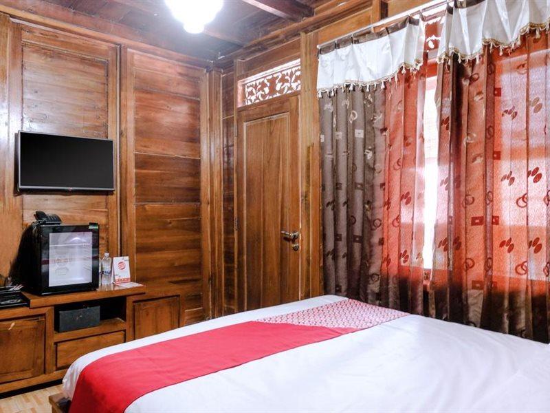 Capital O 892 Grand Pujon View Hotel And Resort Batu  Exteriör bild