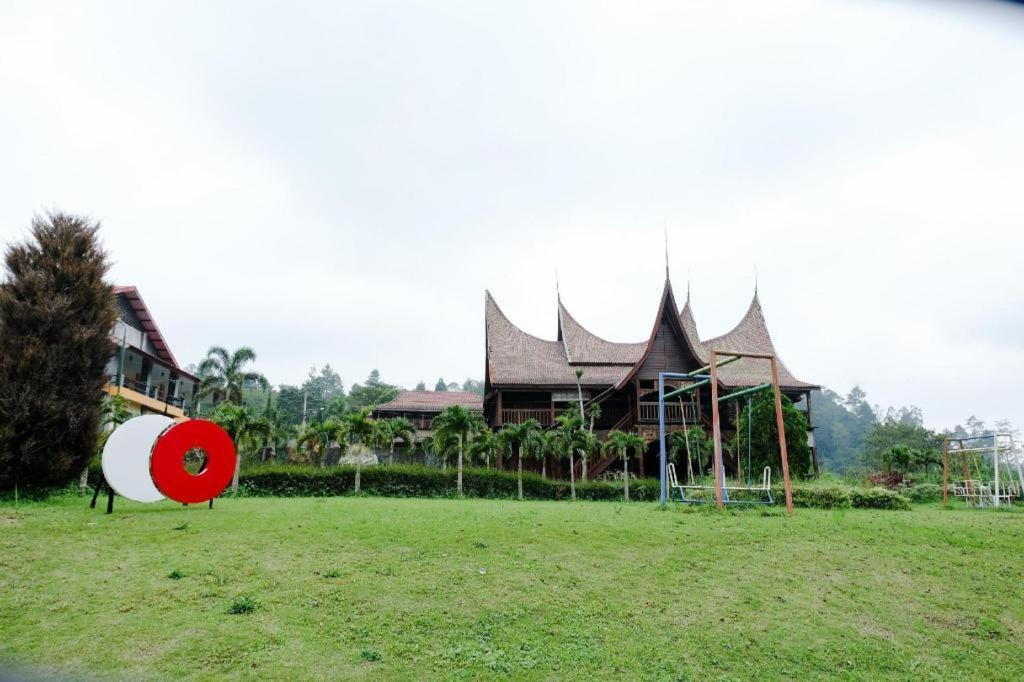 Capital O 892 Grand Pujon View Hotel And Resort Batu  Exteriör bild