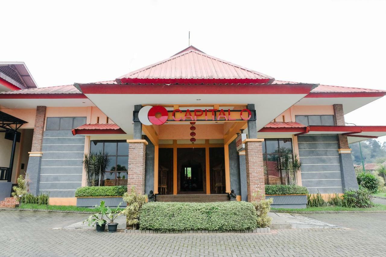 Capital O 892 Grand Pujon View Hotel And Resort Batu  Exteriör bild