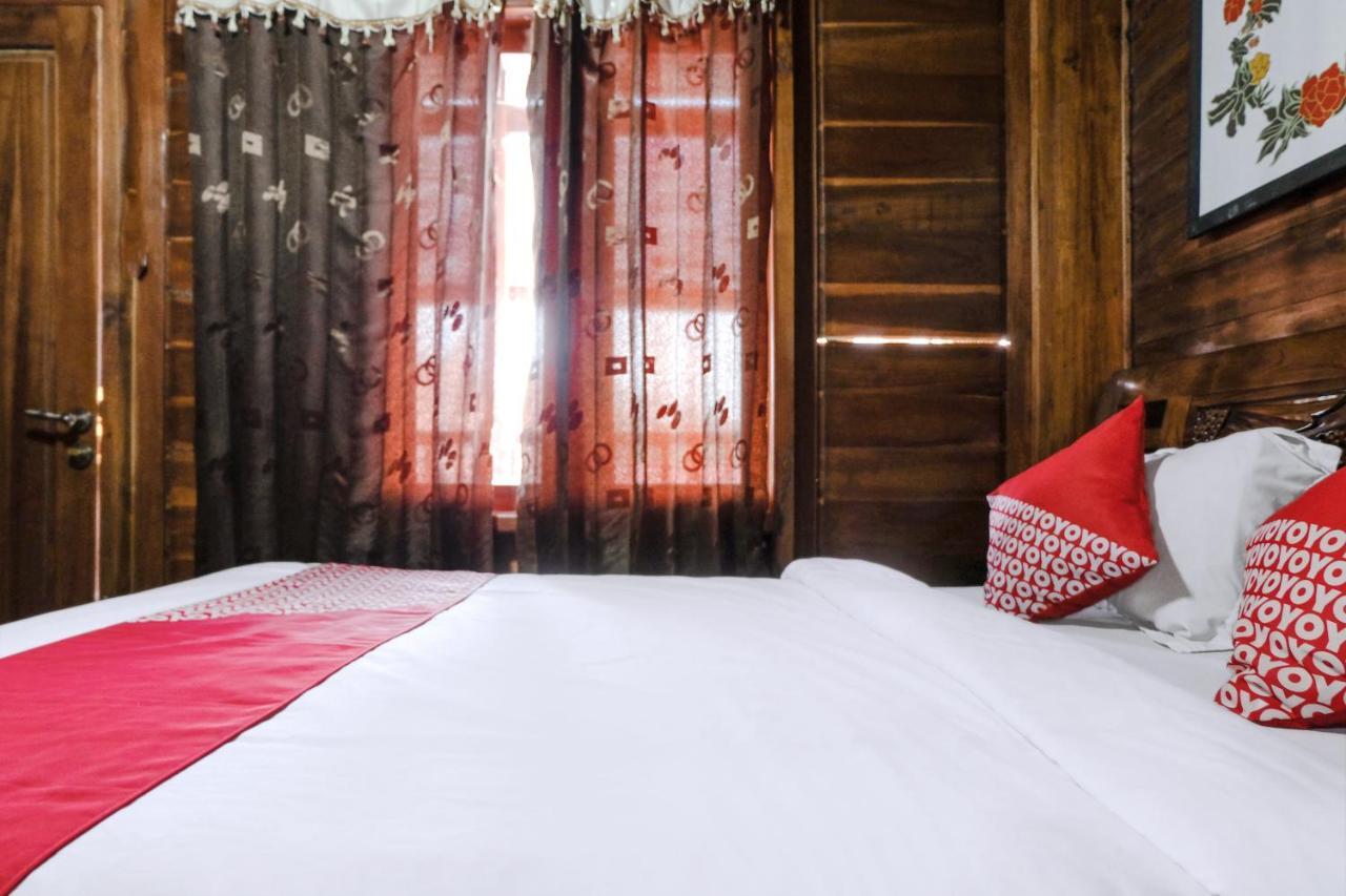 Capital O 892 Grand Pujon View Hotel And Resort Batu  Exteriör bild